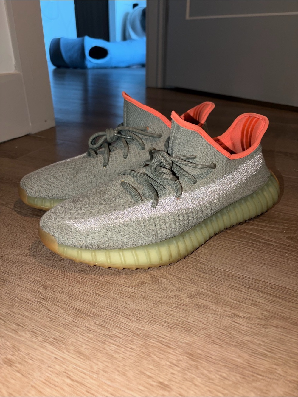 Yeezy Boost 350 V2